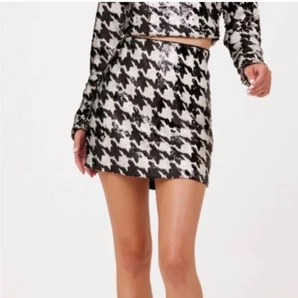 NWOT ZARA Houndstooth Sequinned Mini Skirt in Black and White Bloggers Favourite